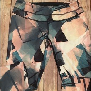 Lucy yoga tights large